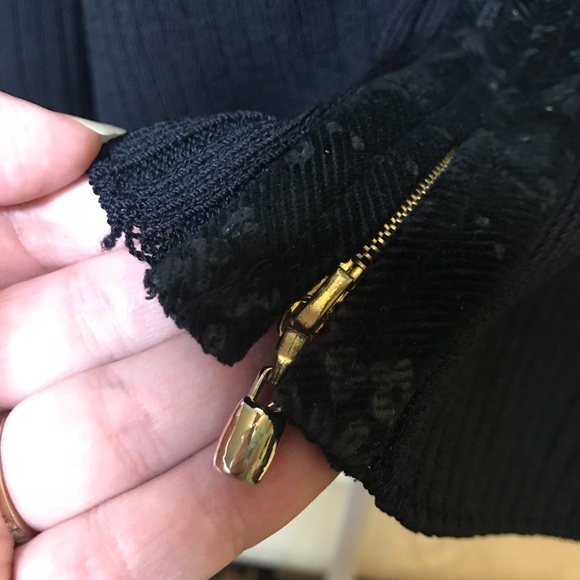 ST. JOHN SPORT | Collared Black Sweater Cardigan Women’s Size Large - Picture 4 of 8